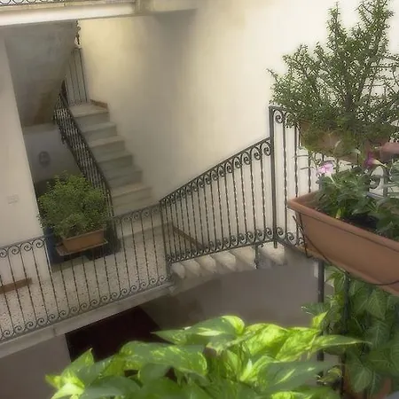 Apartment Primo Piano Riccio Locazione Turistica